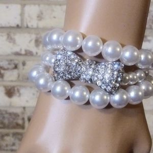 Fashion Pearl Bracelet